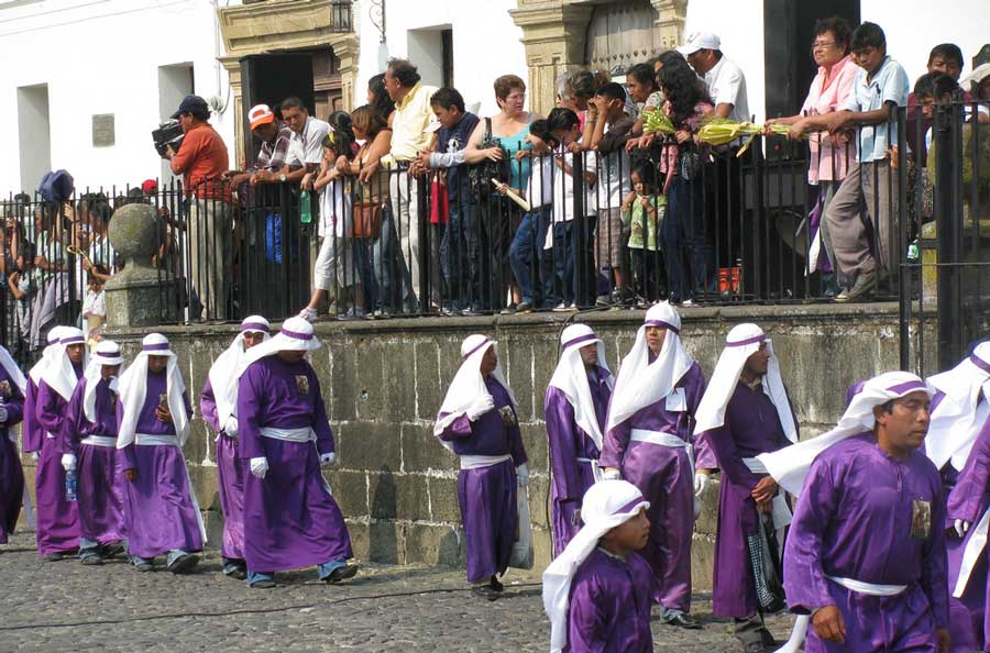 cucuruchos antigua